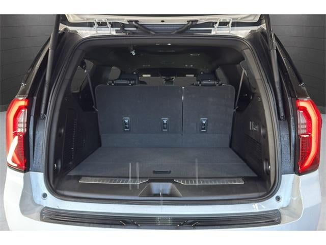 2025 GMC Yukon XL Base