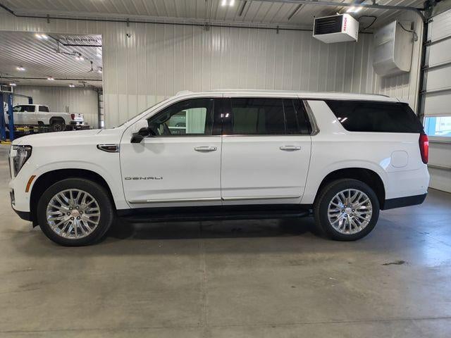 2025 GMC Yukon XL 4WD 4dr Denali