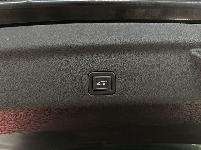 2025 GMC Yukon XL 4WD 4dr Denali