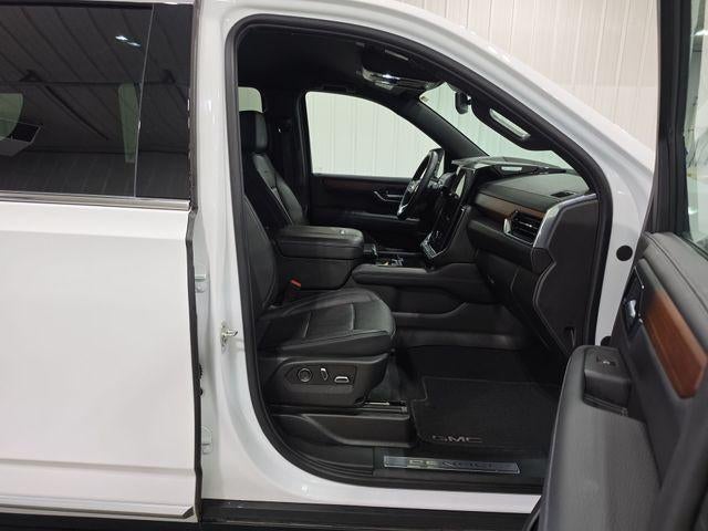 2025 GMC Yukon XL 4WD 4dr Denali