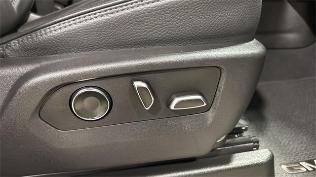 2025 GMC Yukon XL 4WD 4dr Denali