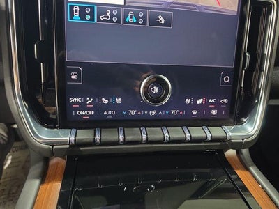 2025 GMC Yukon XL 4WD 4dr Denali
