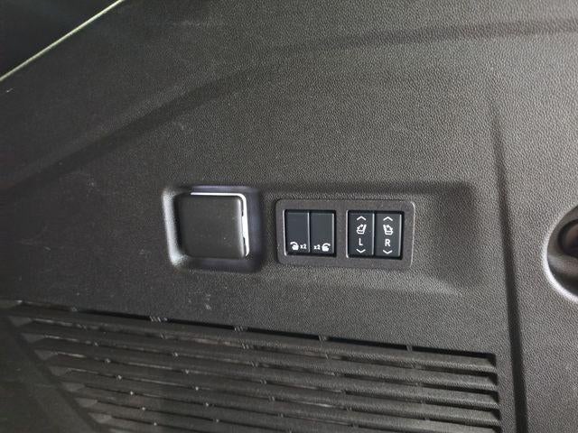 2025 GMC Yukon XL 4WD 4dr Denali