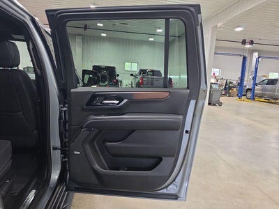 2025 GMC Yukon XL 4WD 4dr Denali
