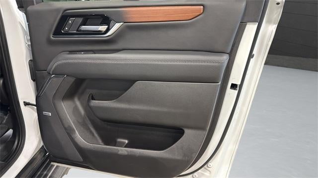 2025 GMC Yukon XL 4WD 4dr Denali