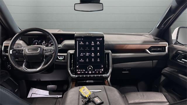 2025 GMC Yukon XL 4WD 4dr Denali