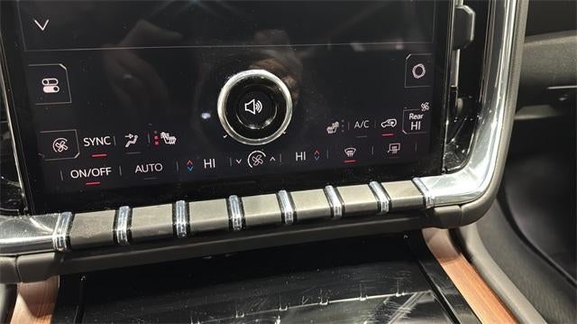 2025 GMC Yukon XL 4WD 4dr Denali