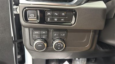 2025 GMC Yukon XL 4WD 4dr Denali