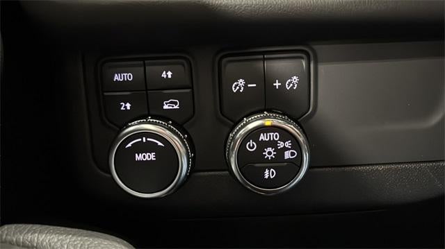 2025 GMC Yukon XL 4WD 4dr Denali