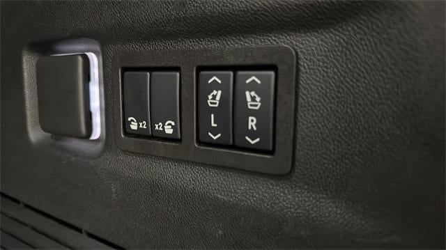 2025 GMC Yukon XL 4WD 4dr Denali