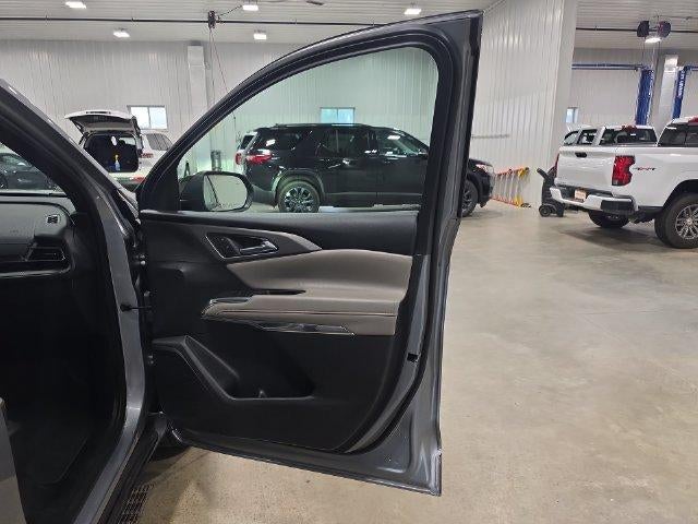 2026 Chevrolet Traverse LT w/2LT