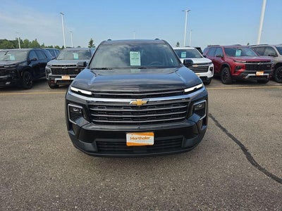 2027 Chevrolet Traverse LT w/2LT