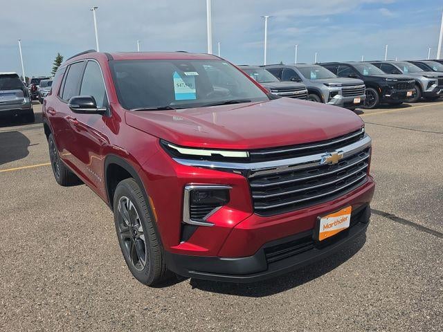 2027 Chevrolet Traverse LT w/2LT