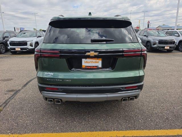 2027 Chevrolet Traverse LT w/2LT