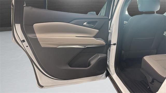 2025 Chevrolet Traverse LT w/2LT