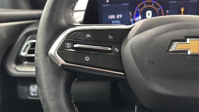 2025 Chevrolet Traverse LT w/2LT