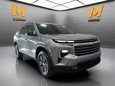 2025 Chevrolet Traverse LT w/2LT