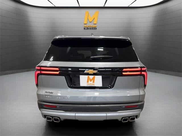 2025 Chevrolet Traverse LT w/2LT