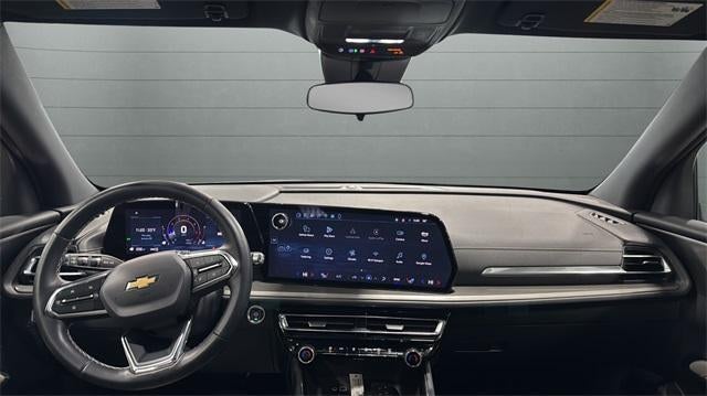 2025 Chevrolet Traverse LT w/2LT