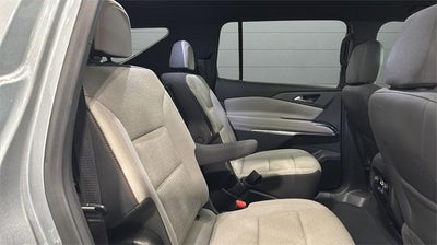 2025 Chevrolet Traverse LT w/2LT