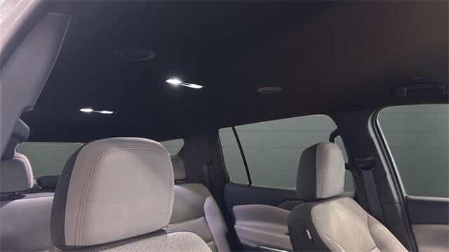 2025 Chevrolet Traverse LT w/2LT