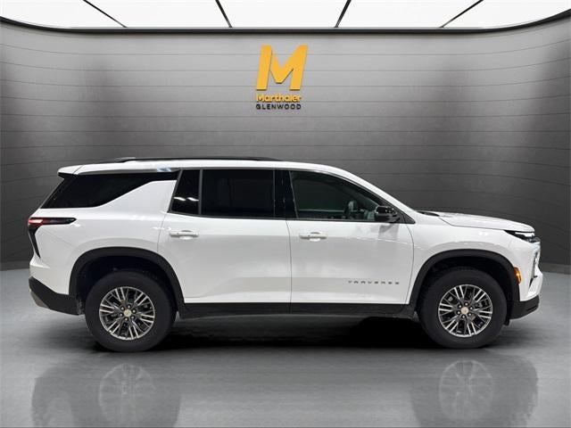 2025 Chevrolet Traverse LT w/2LT