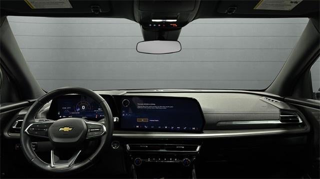 2025 Chevrolet Traverse LT w/2LT