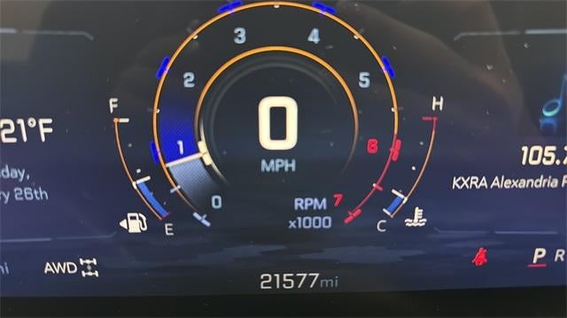 2025 Chevrolet Traverse LT w/2LT