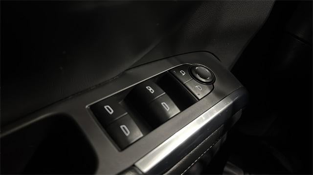 2025 Chevrolet Traverse LT w/2LT