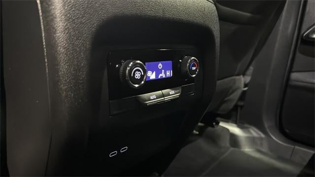 2025 Chevrolet Traverse LT w/2LT