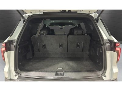 2025 Chevrolet Traverse LT w/2LT