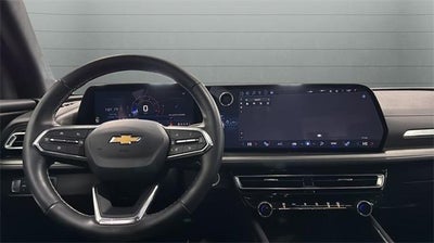 2025 Chevrolet Traverse LT w/2LT