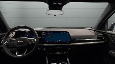 2025 Chevrolet Traverse LT w/2LT