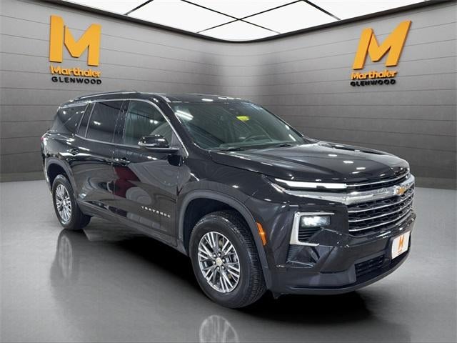 2025 Chevrolet Traverse LT w/2LT