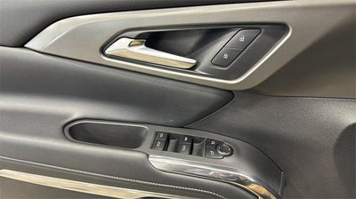 2025 Chevrolet Traverse LT w/2LT