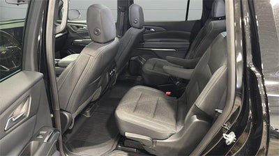 2025 Chevrolet Traverse LT w/2LT