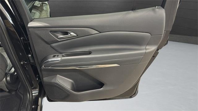 2025 Chevrolet Traverse LT w/2LT