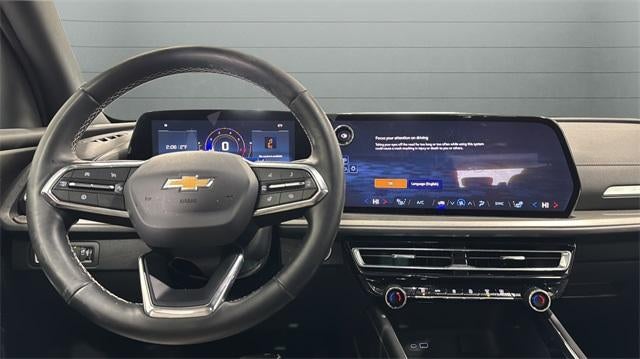 2025 Chevrolet Traverse LT w/2LT