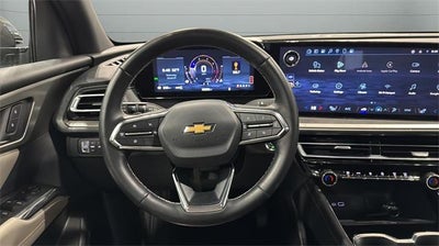2025 Chevrolet Traverse LT w/2LT