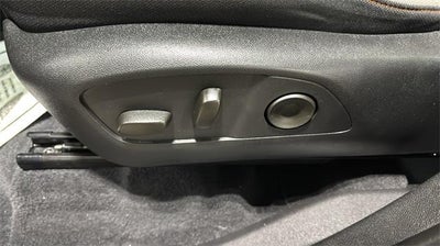 2025 Chevrolet Traverse LT w/2LT