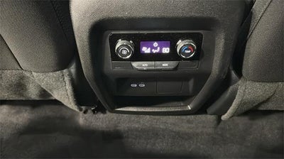 2025 Chevrolet Traverse LT w/2LT