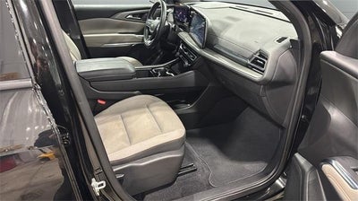 2025 Chevrolet Traverse LT w/2LT