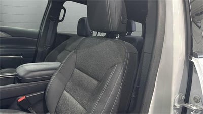 2025 Chevrolet Traverse LT w/2LT