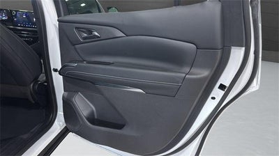 2025 Chevrolet Traverse LT w/2LT