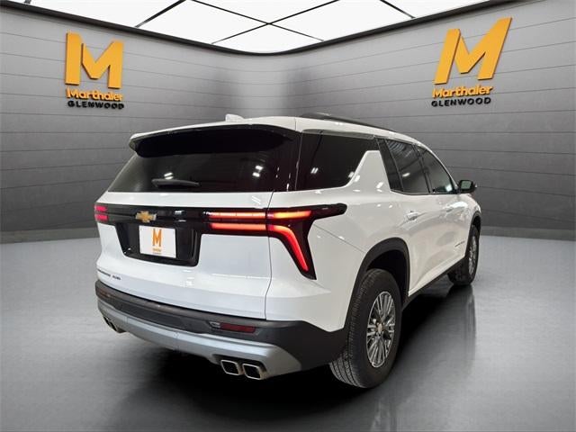 2025 Chevrolet Traverse LT w/2LT