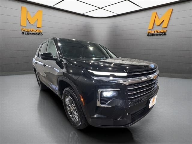 2025 Chevrolet Traverse LT w/2LT