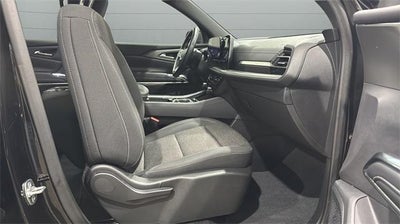 2025 Chevrolet Traverse LT w/2LT