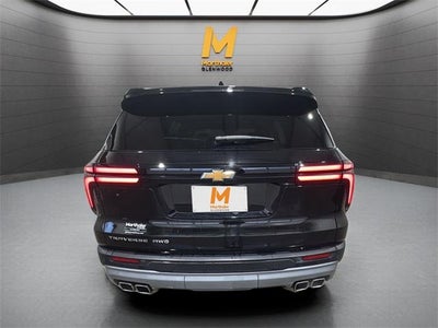 2025 Chevrolet Traverse LT w/2LT