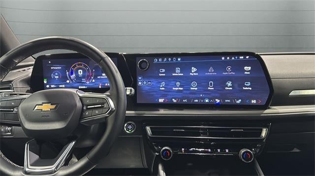 2025 Chevrolet Traverse LT w/2LT