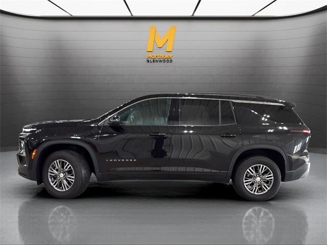 2025 Chevrolet Traverse LT w/2LT